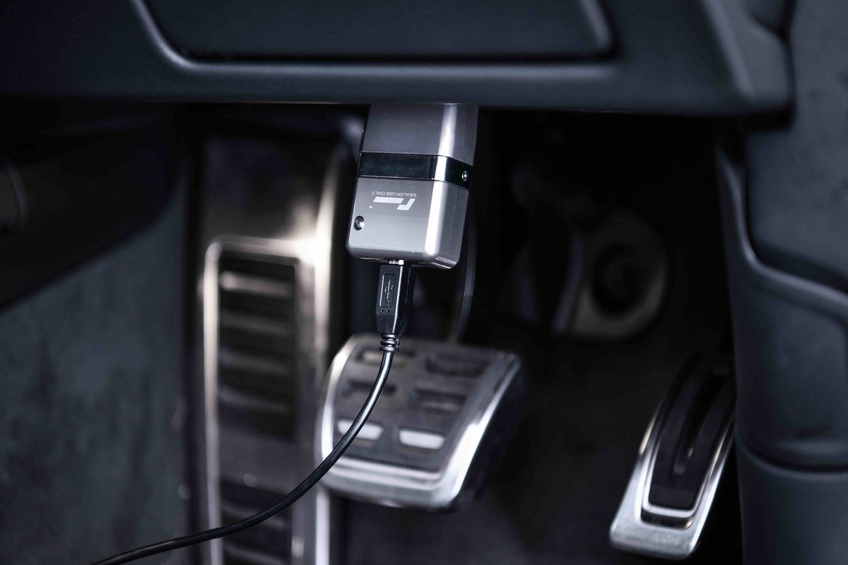 RacingLine OBD Tool For Mapping Installation