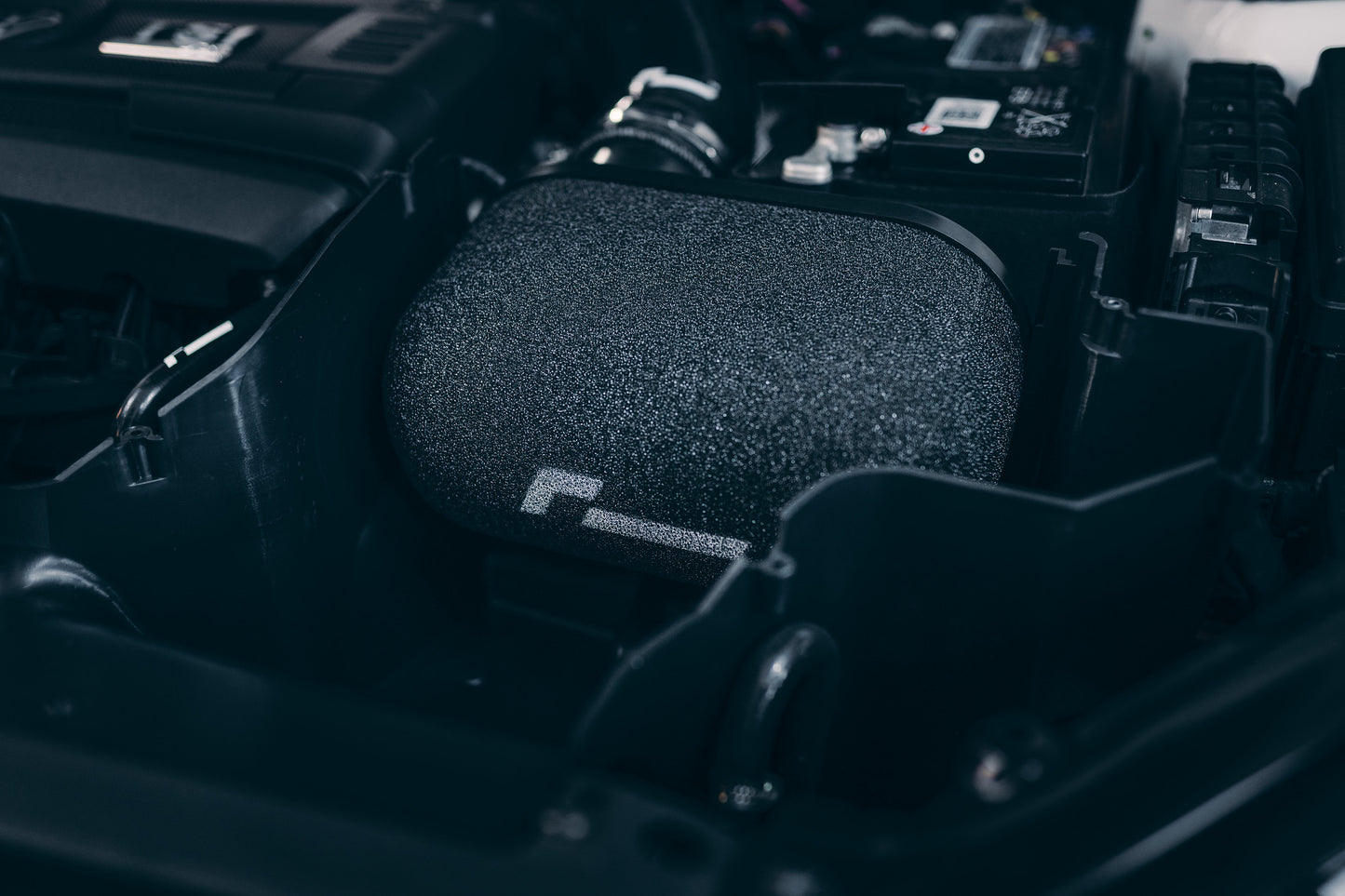 RacingLine R600 Intake MQB & MQB EVO