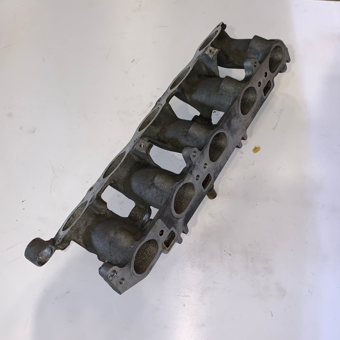 Used Mk2 Focus ST/RS Lower Inlet Manifold 1