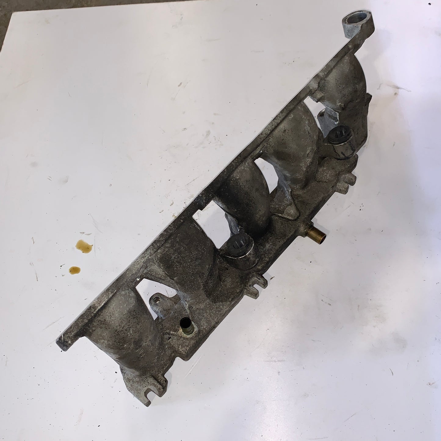 Used Mk2 Focus ST/RS Lower Inlet Manifold 4