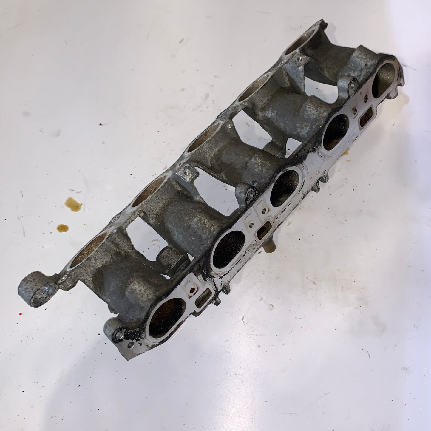 Used Mk2 Focus ST/RS Lower Inlet Manifold 5